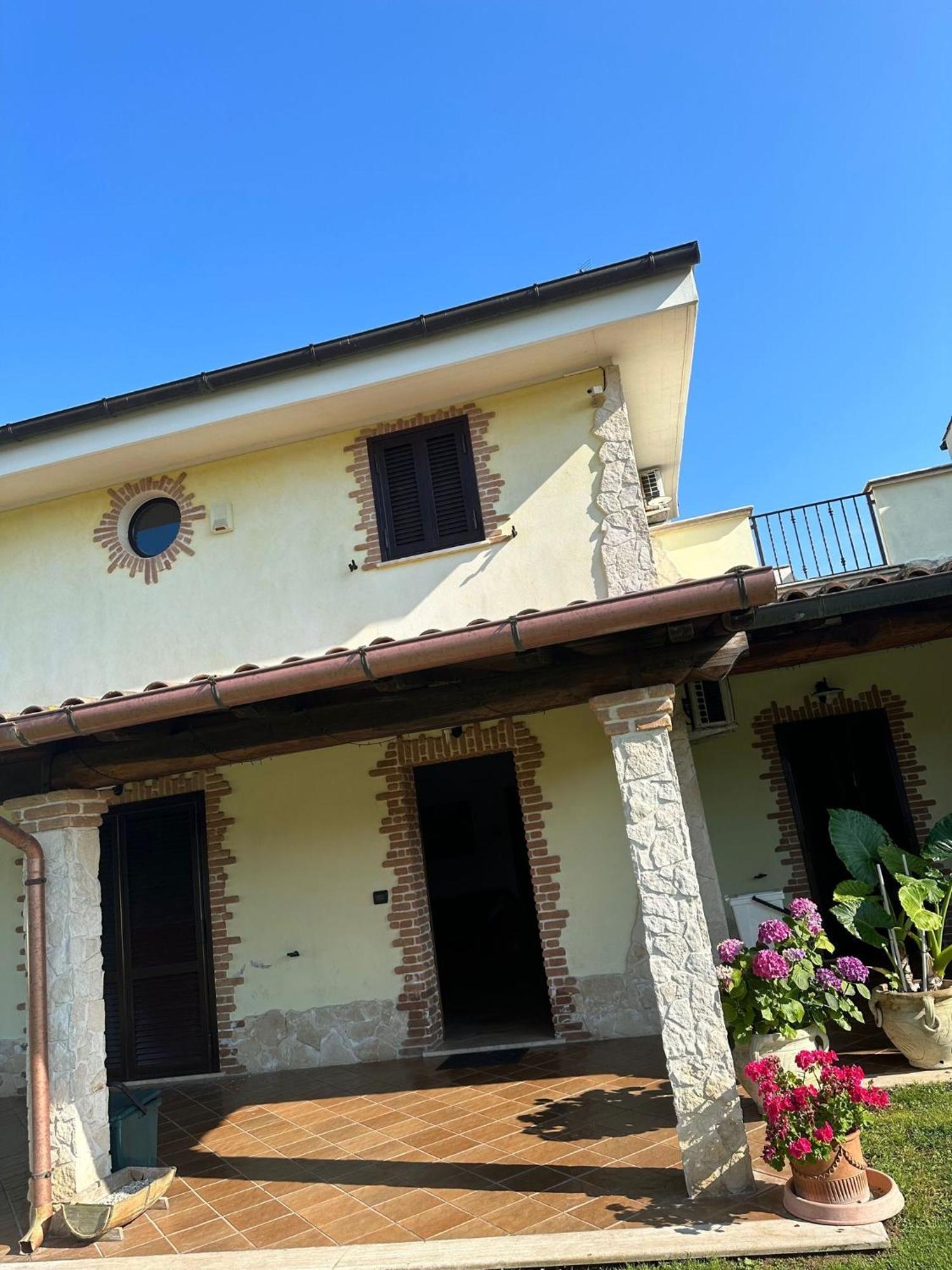 Gold House Luxury Anzio Villa Exterior photo