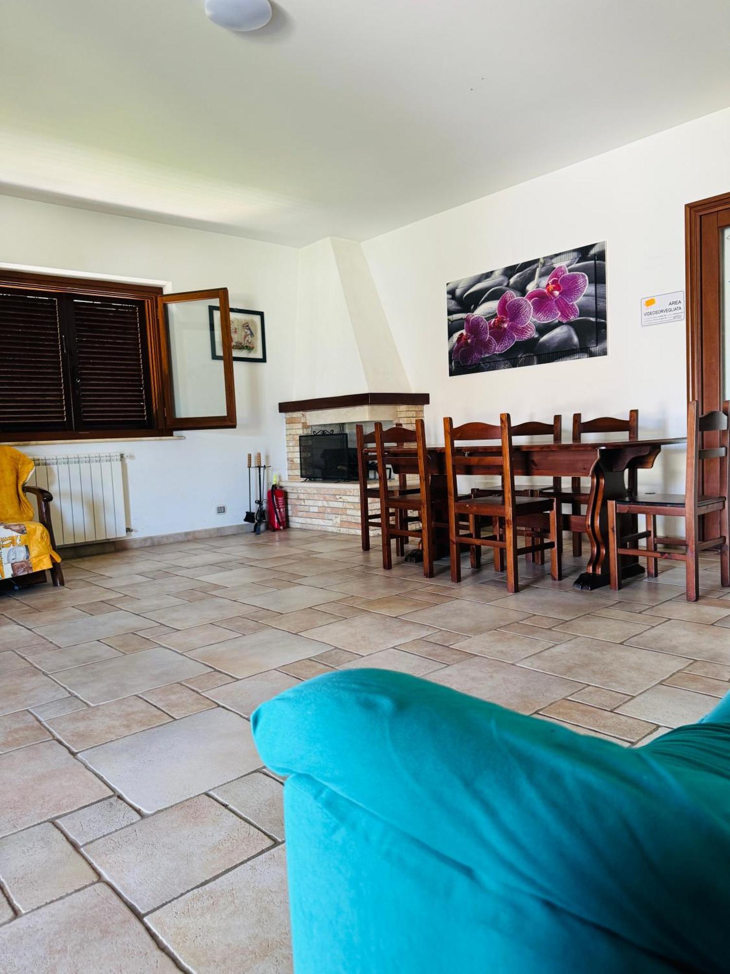 Gold House Luxury Anzio Villa Exterior photo