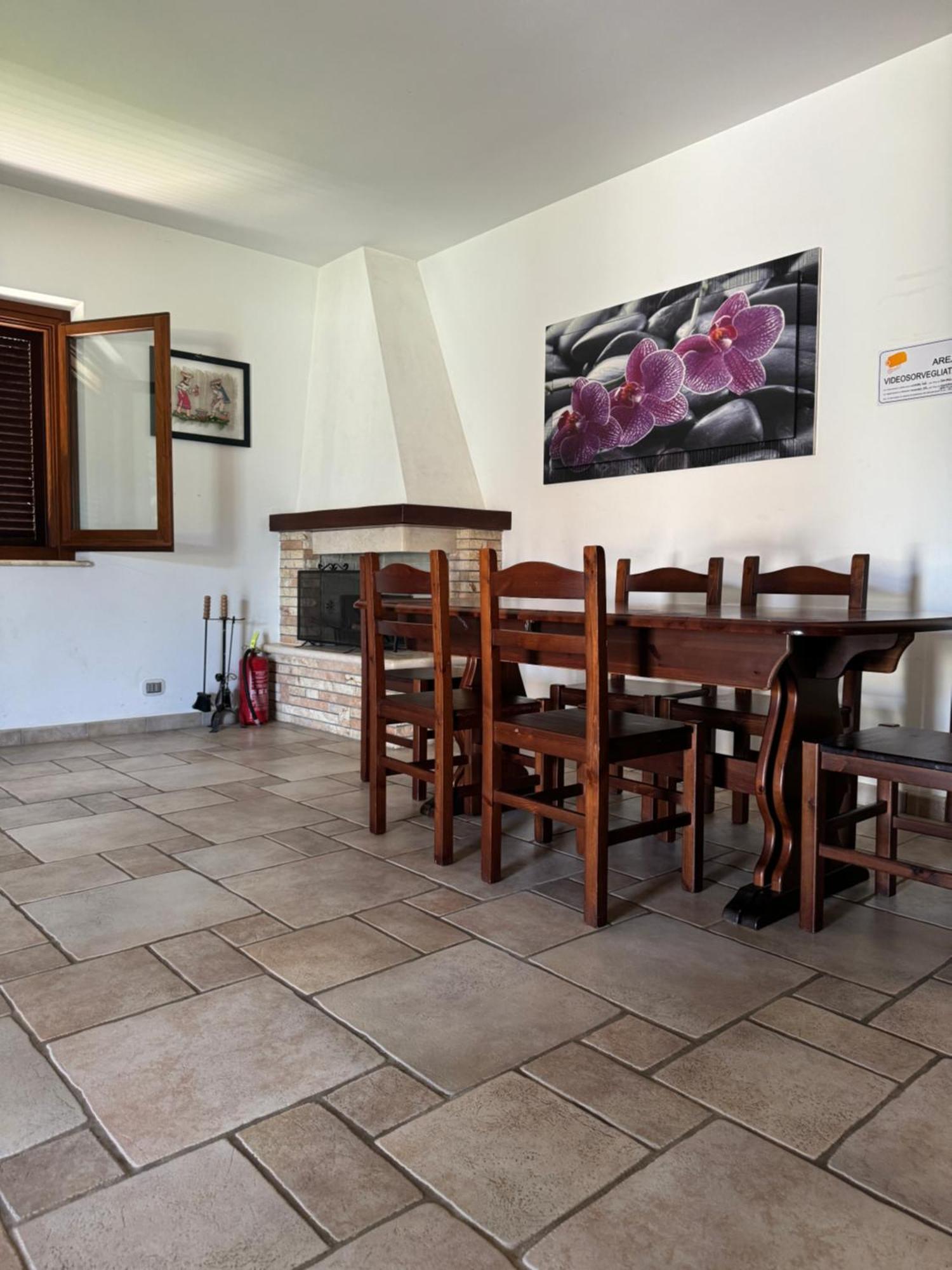 Gold House Luxury Anzio Villa Exterior photo